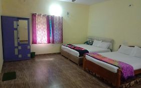 Javira Cottage Yelagiri